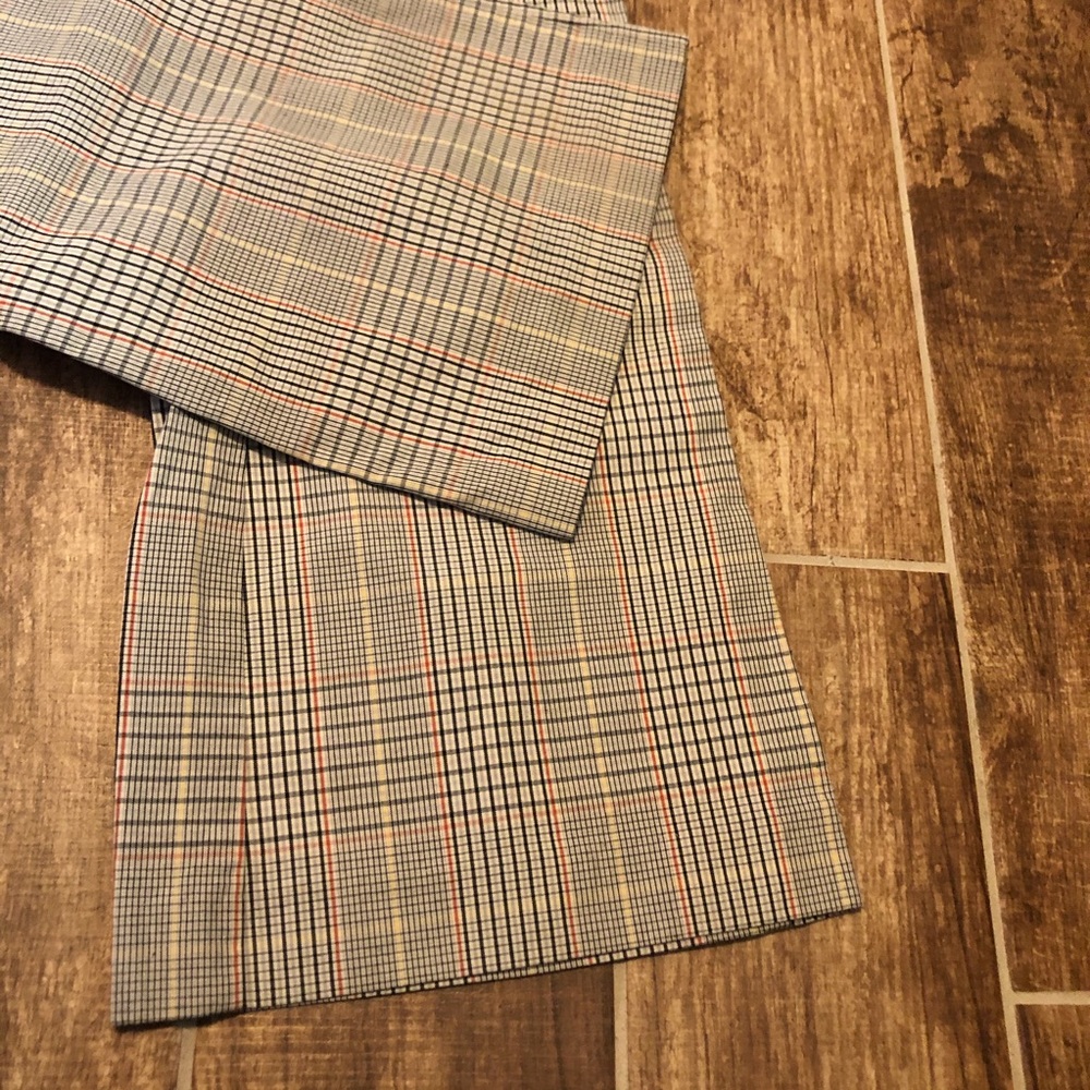 Y2K Plaid Wide-Leg Trousers in Gray and Tan - Picture 4 of 6
